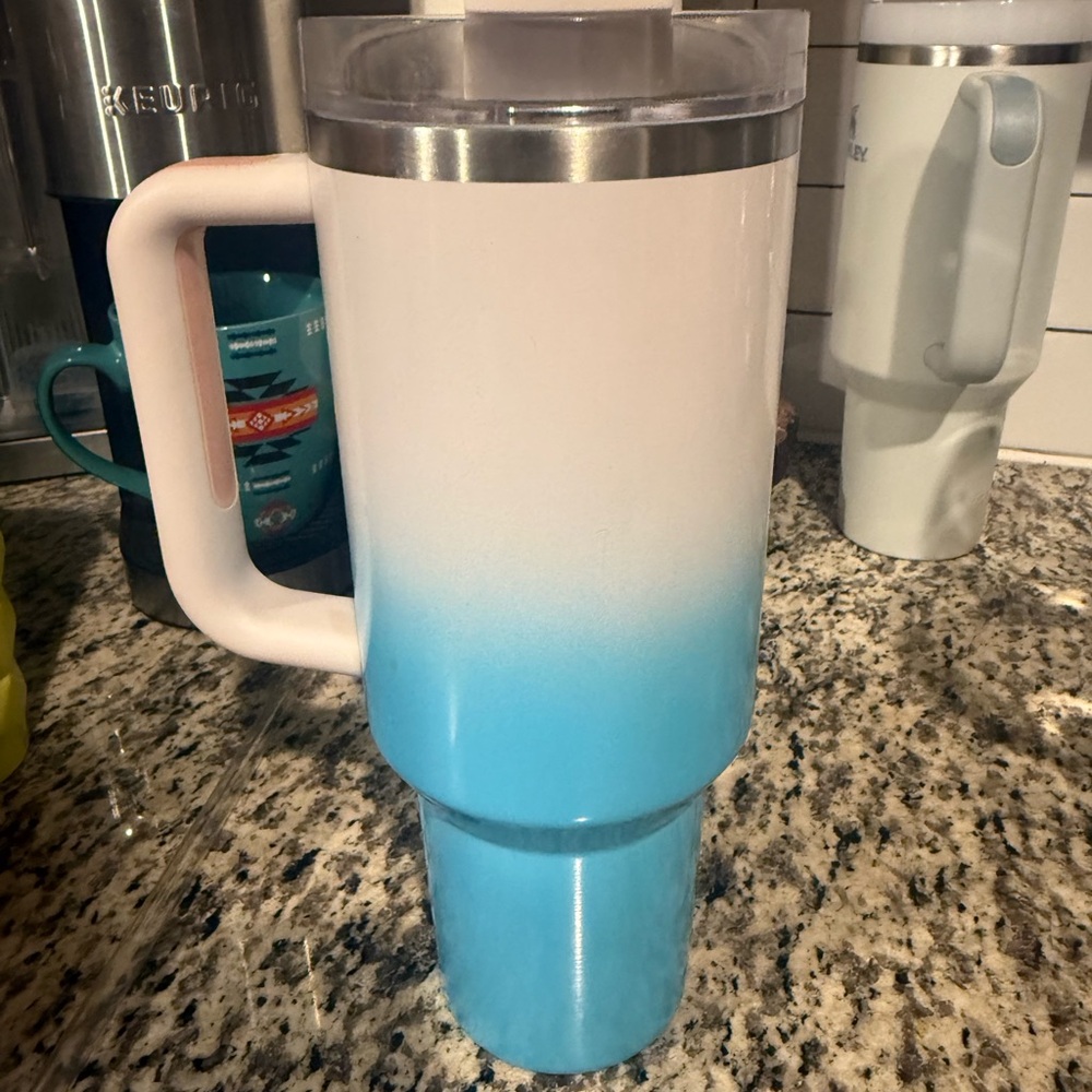 Stanley Blue and White Gradient Tumbler